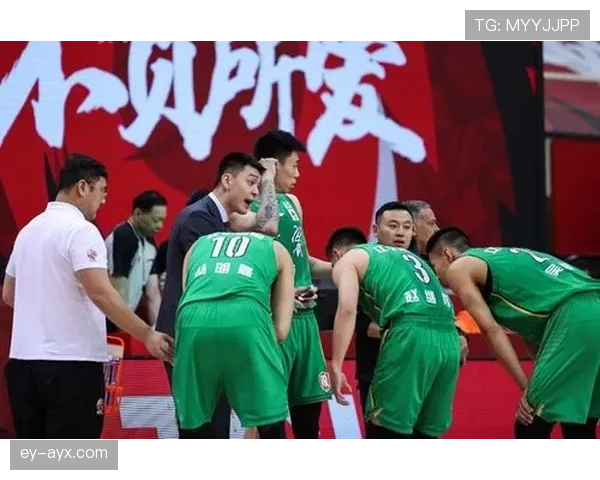 霍村边路进攻火力全开，战术调整助球队表现亮眼