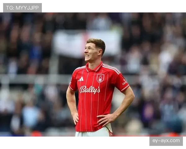 范戴克传球数据亮眼：从后防线到中场的出球大师持续扩大赛场影响力